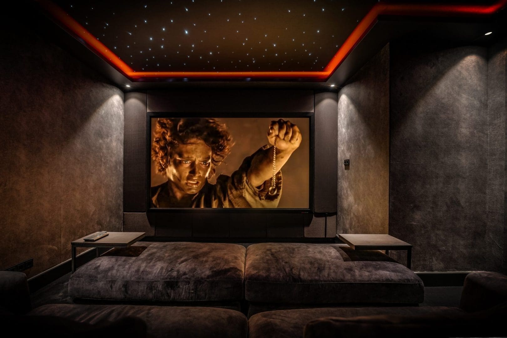 home cinema featuring a starry sky and a movie scene on the screen in Project Noir 0.6. home cinema featuring a starry sky and a movie scene on the screen in Project Noir 0.6.